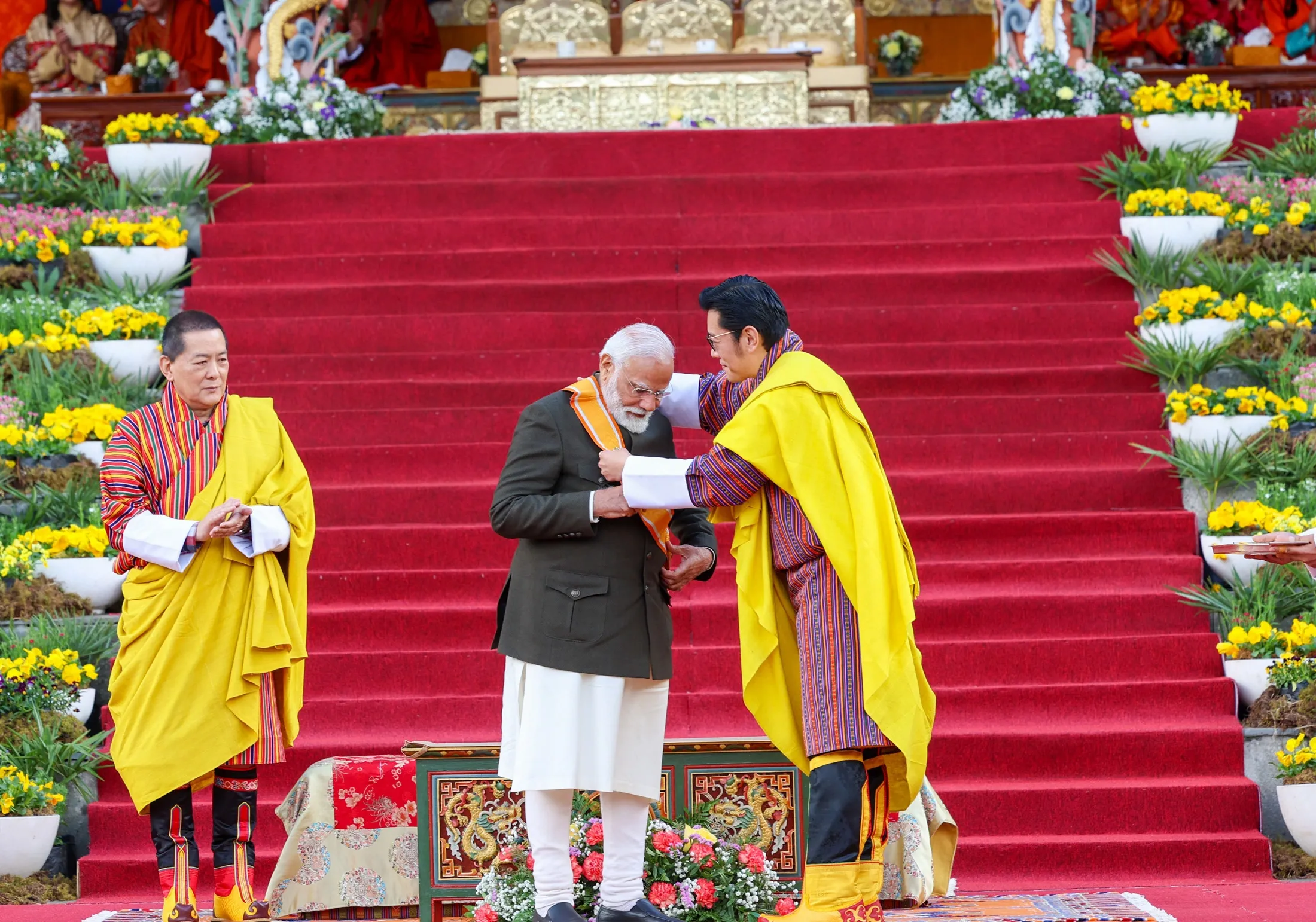 PM Modi being accorded the honour at an official ceremony in Thimphu