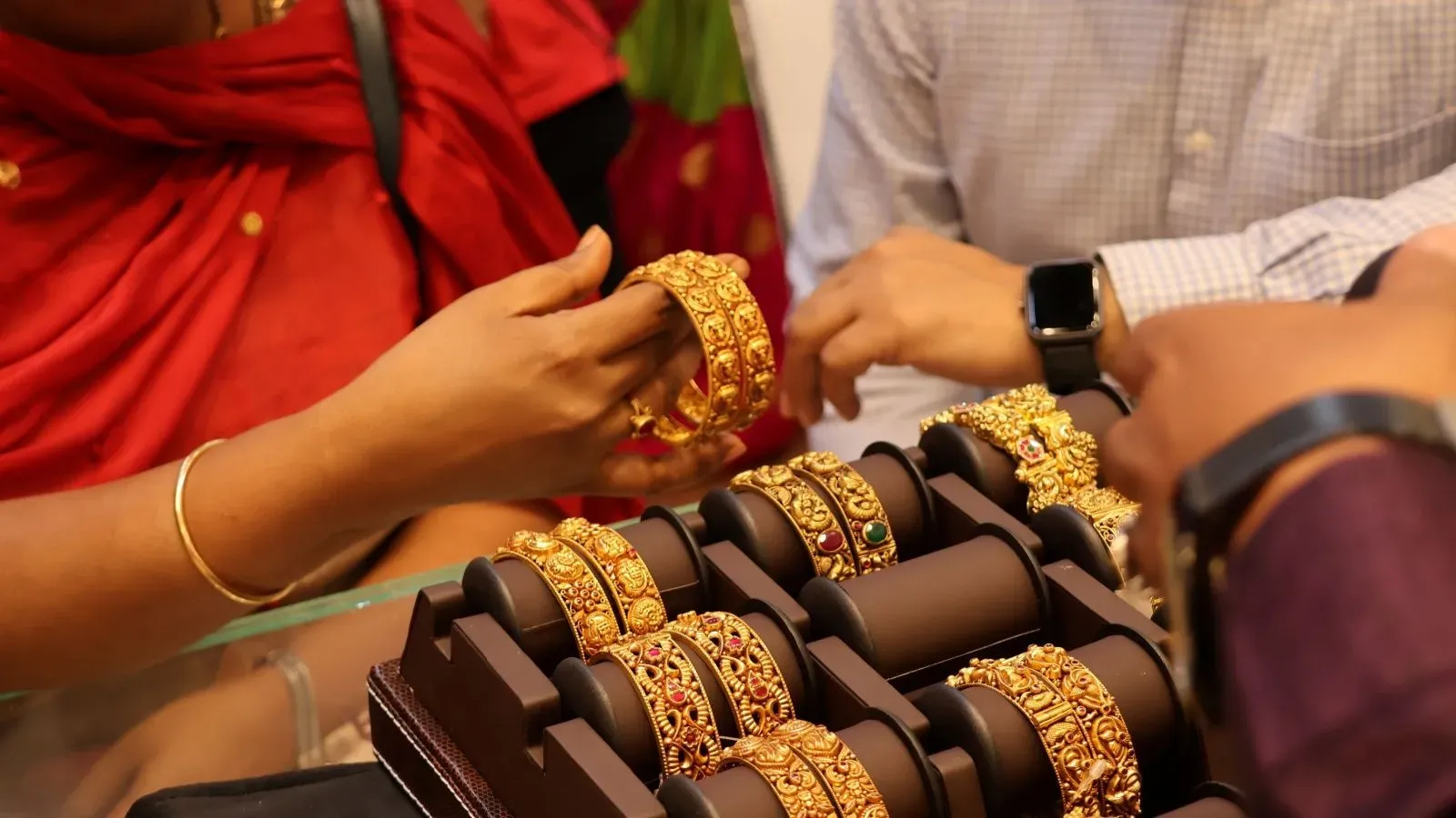 dhanteras 2025 gold buying guide