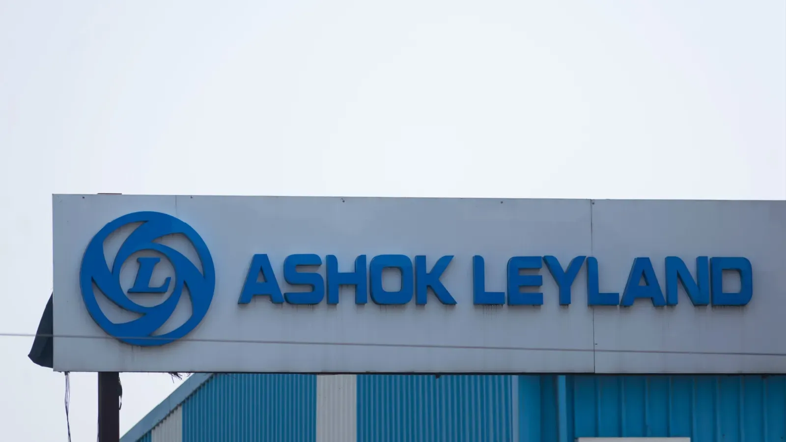 Ashok Leyland Q1