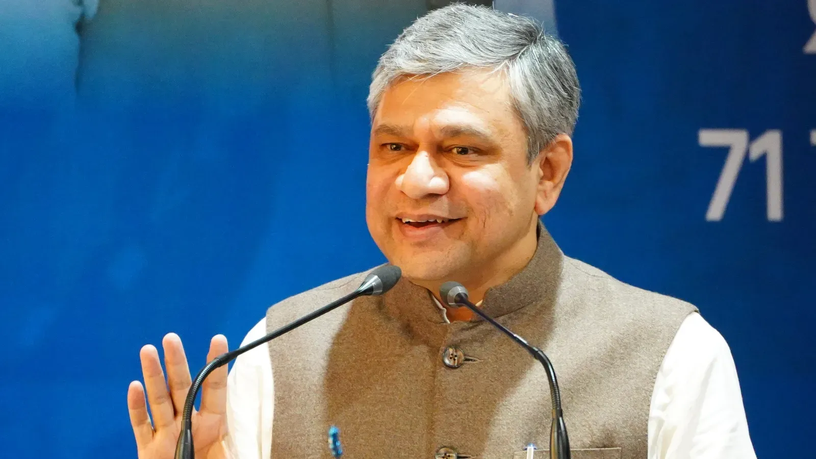 ashwini-vaishnaw-india-ai