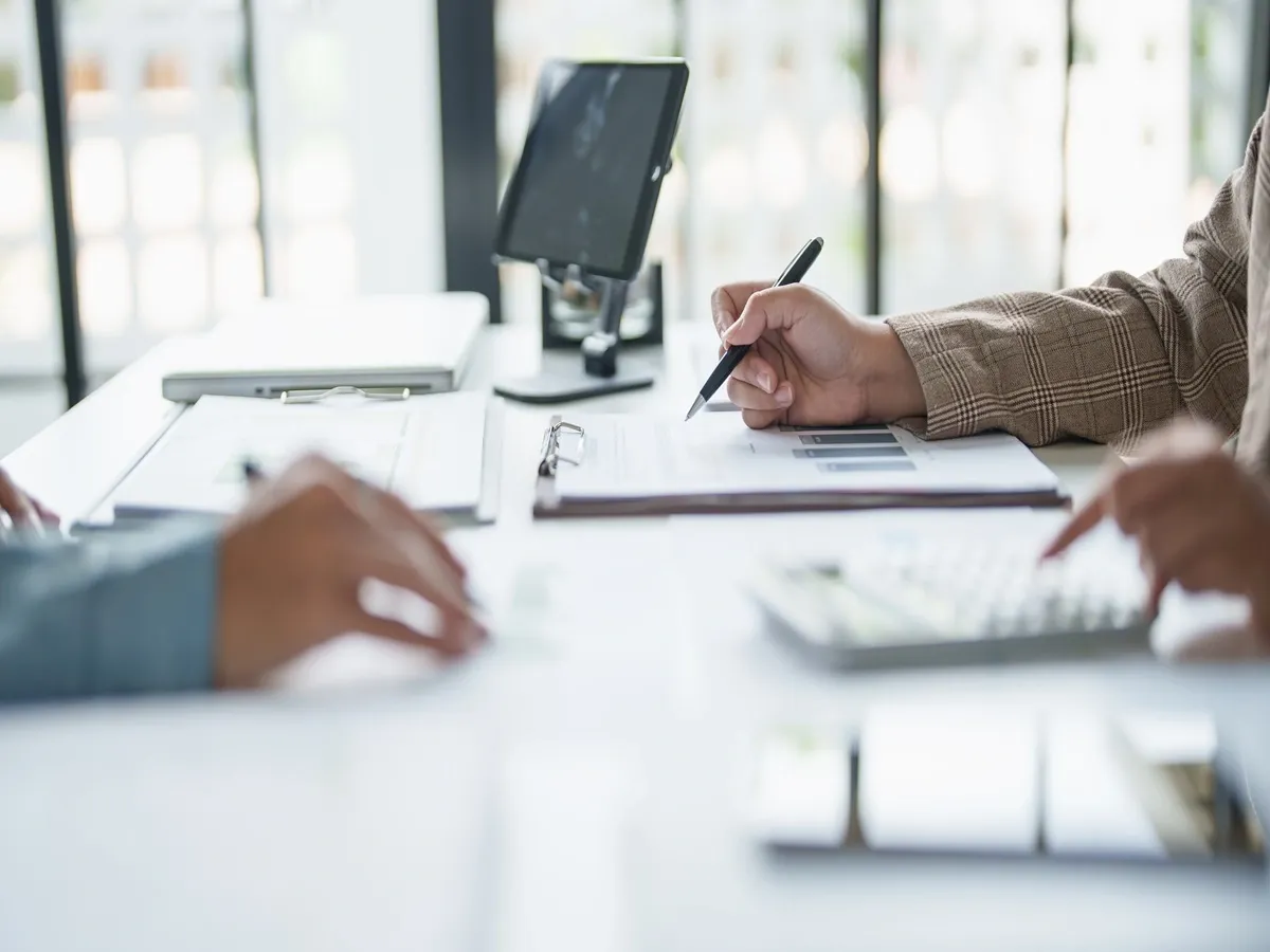 Banking stocks, April 28, 2026