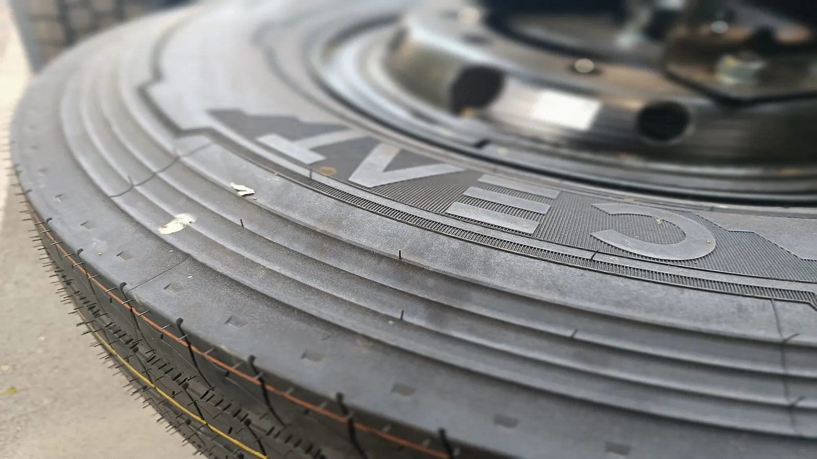 CEAT share price, April 29, 2026