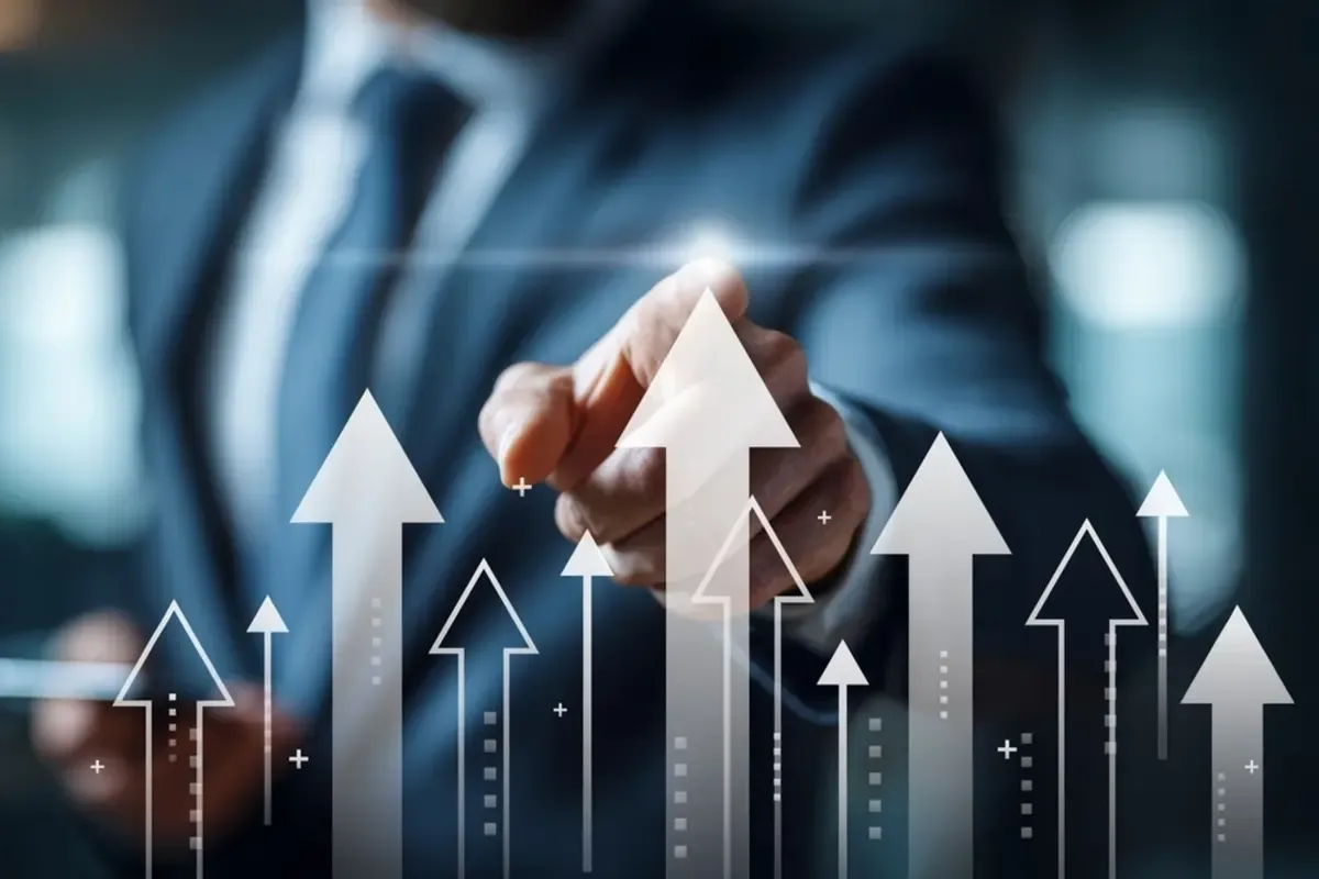 CPPLUS_Lenskart_hit_52-week_high