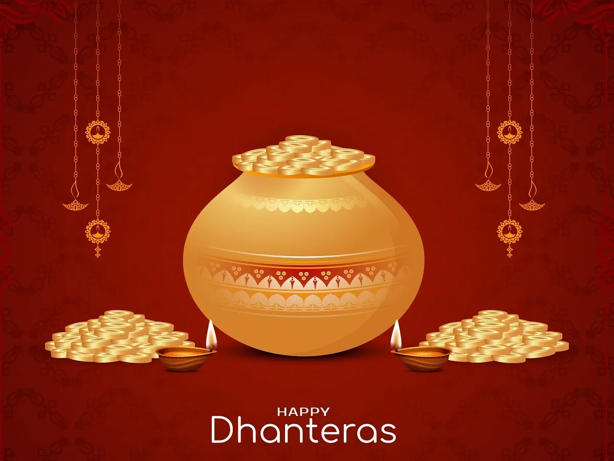 Dhanteras is considered an auspicious day to purchase gold, utensils, and many other household things. 