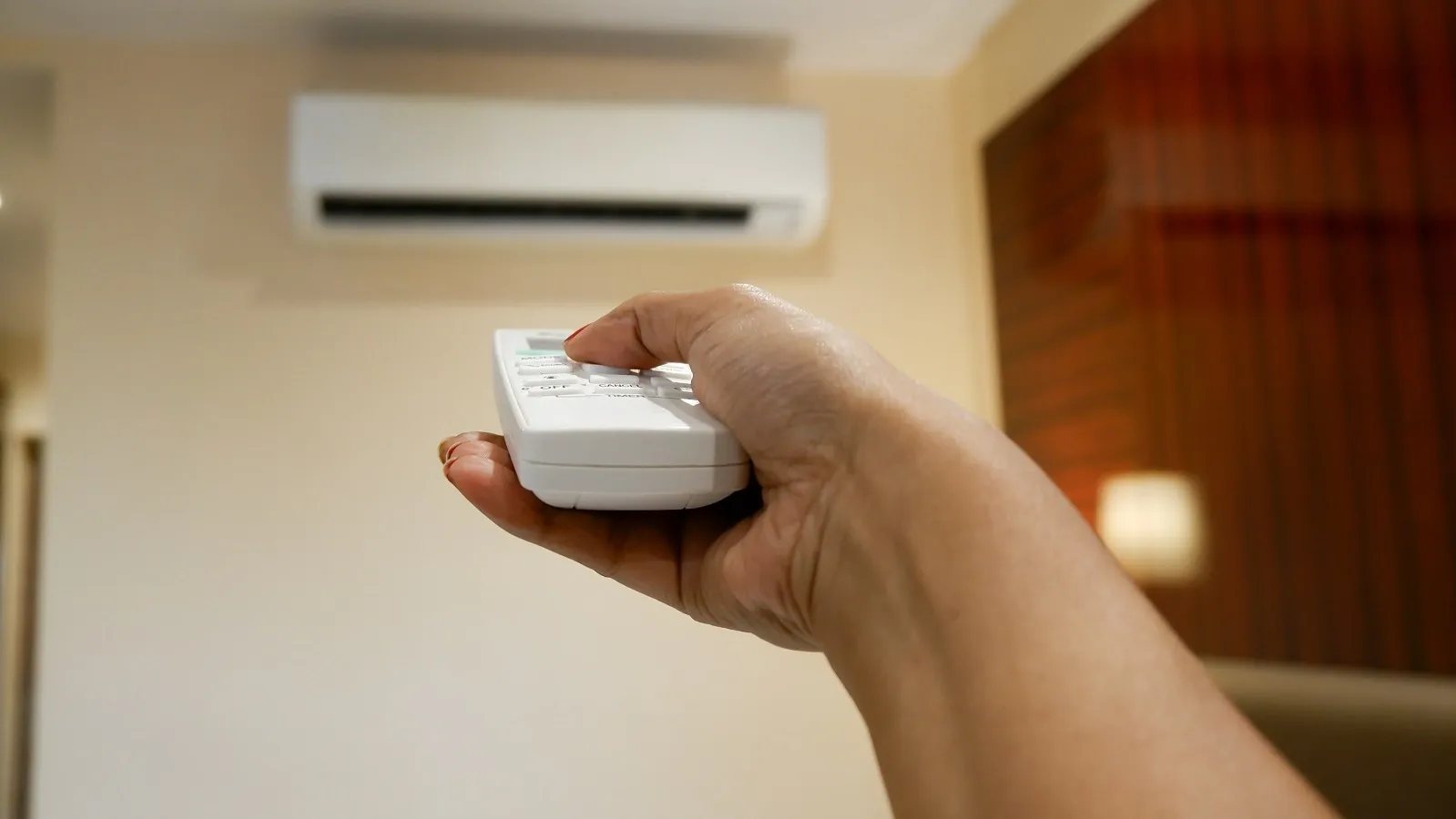 france-heatwave-air-conditioning