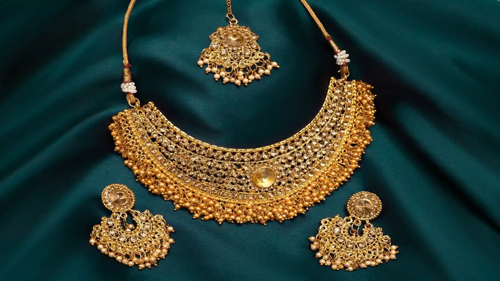 buy gold on not price today