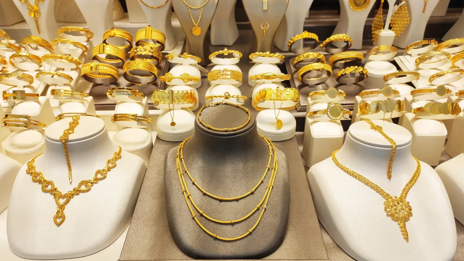 gold rate today 23 april