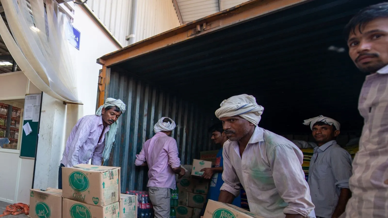 श्रमिकों का मेहनताना