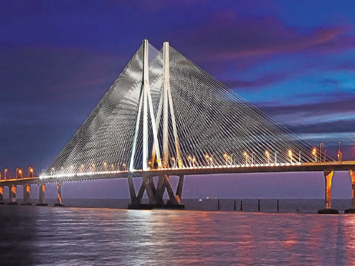 Bandra Worli Sea Link, Mumbai (2009). Image credit: HCC website