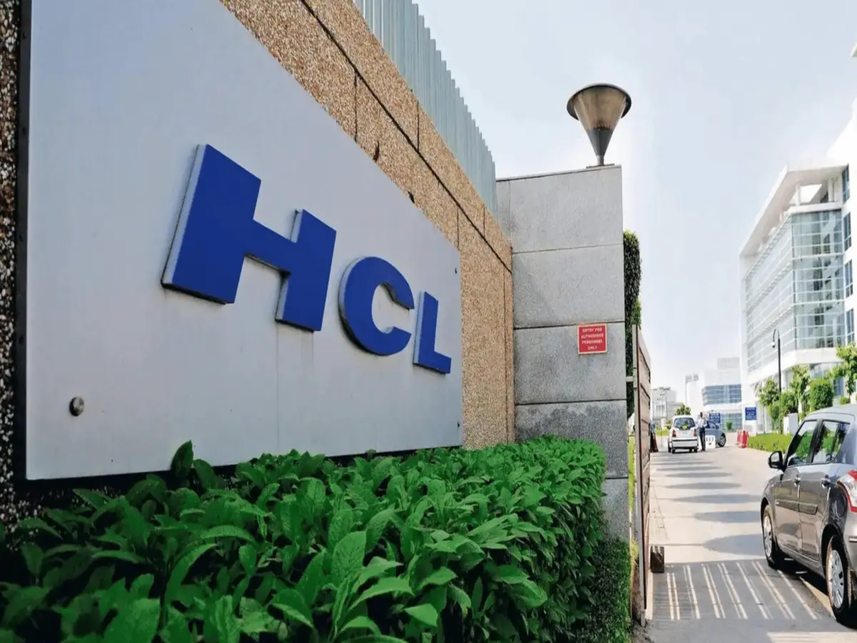 HCL Technologies shares down nearly 1% after ₹1,786-crore block deal