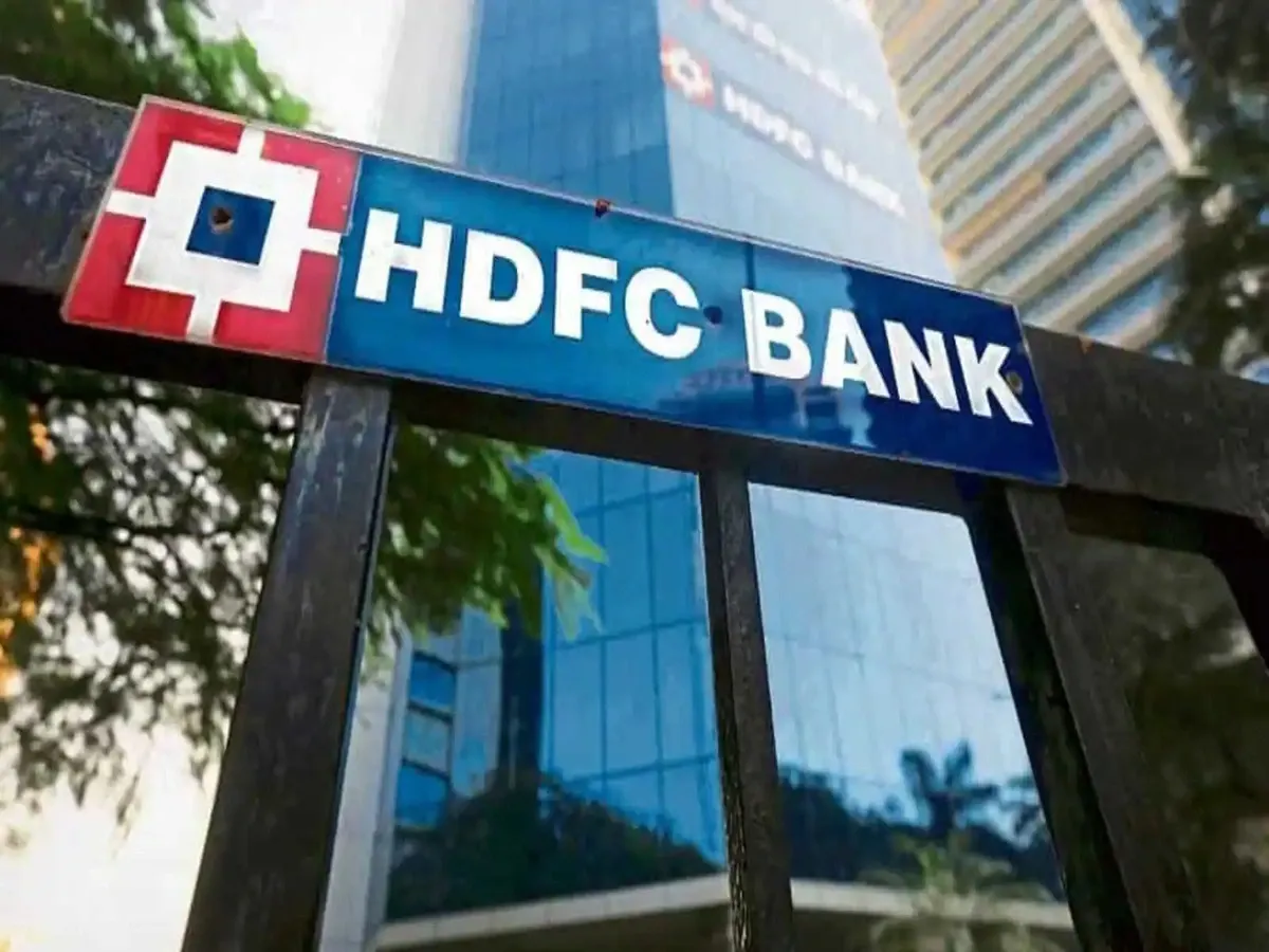 HDFC Bank-CEO-exit-share-price-impact