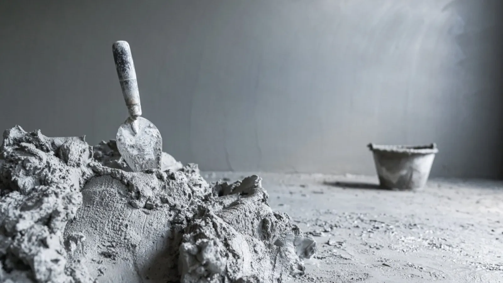 In Q4, India Cements' domestic sales volume was 3.12 million tonnes, reflecting 18% YoY growth. | Image: Shutterstock