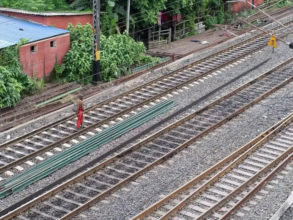 Centre approves ₹2,781 crore plan to add 224-km rail network across Maharashtra, Gujarat