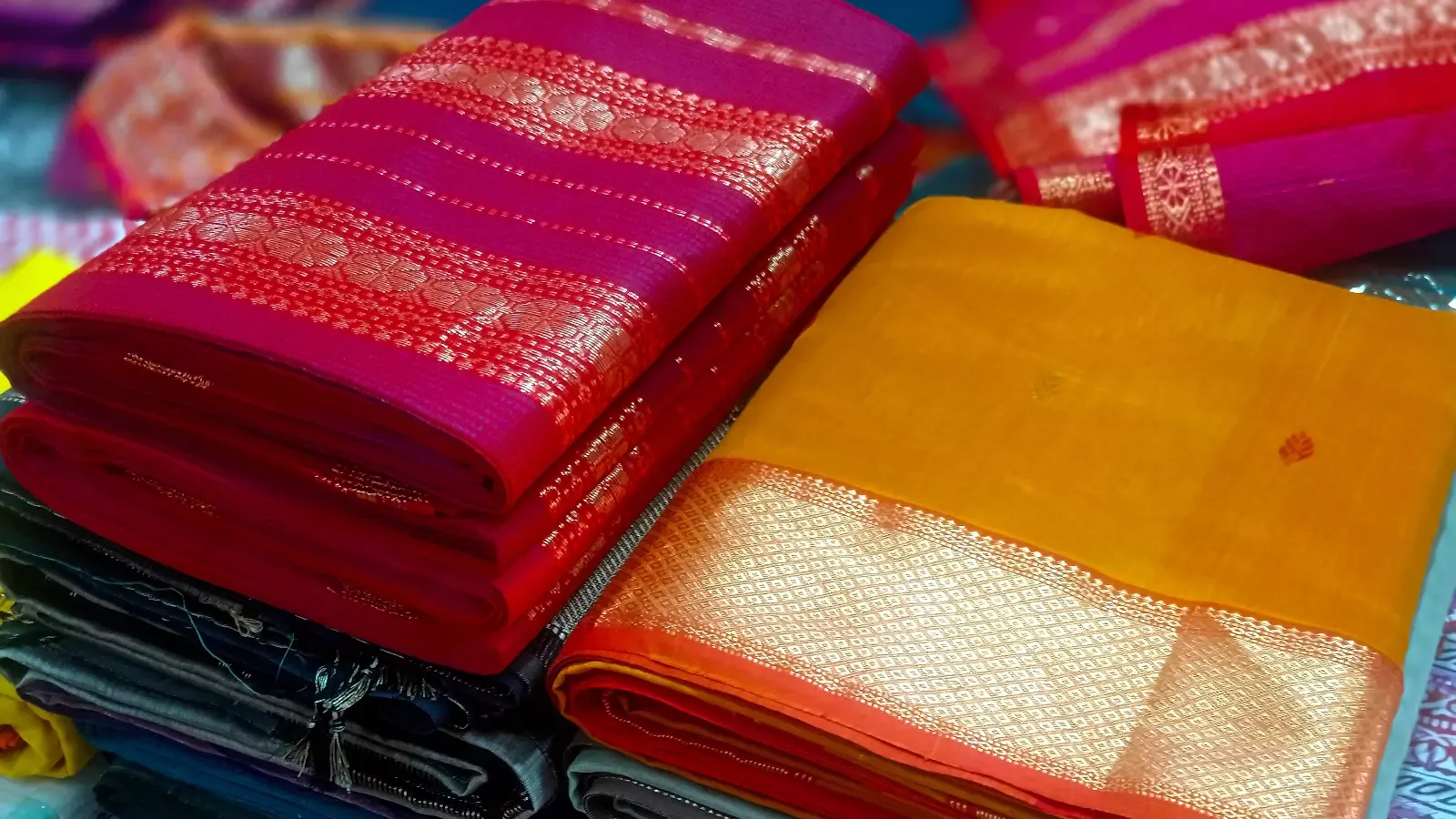 Indiramma Saree scheme