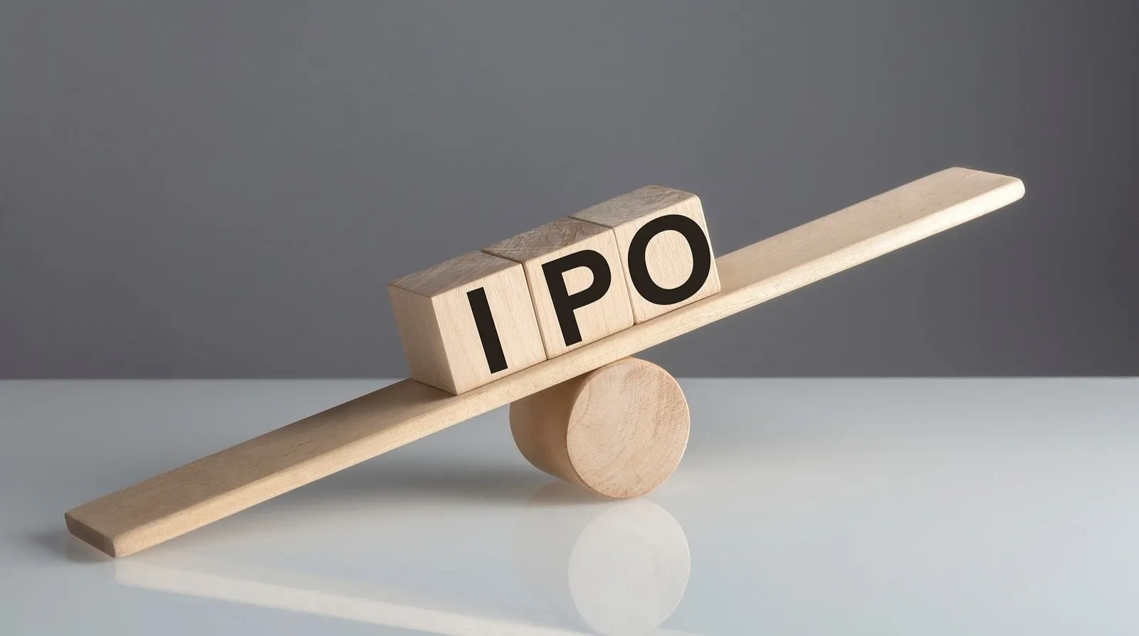 IPO