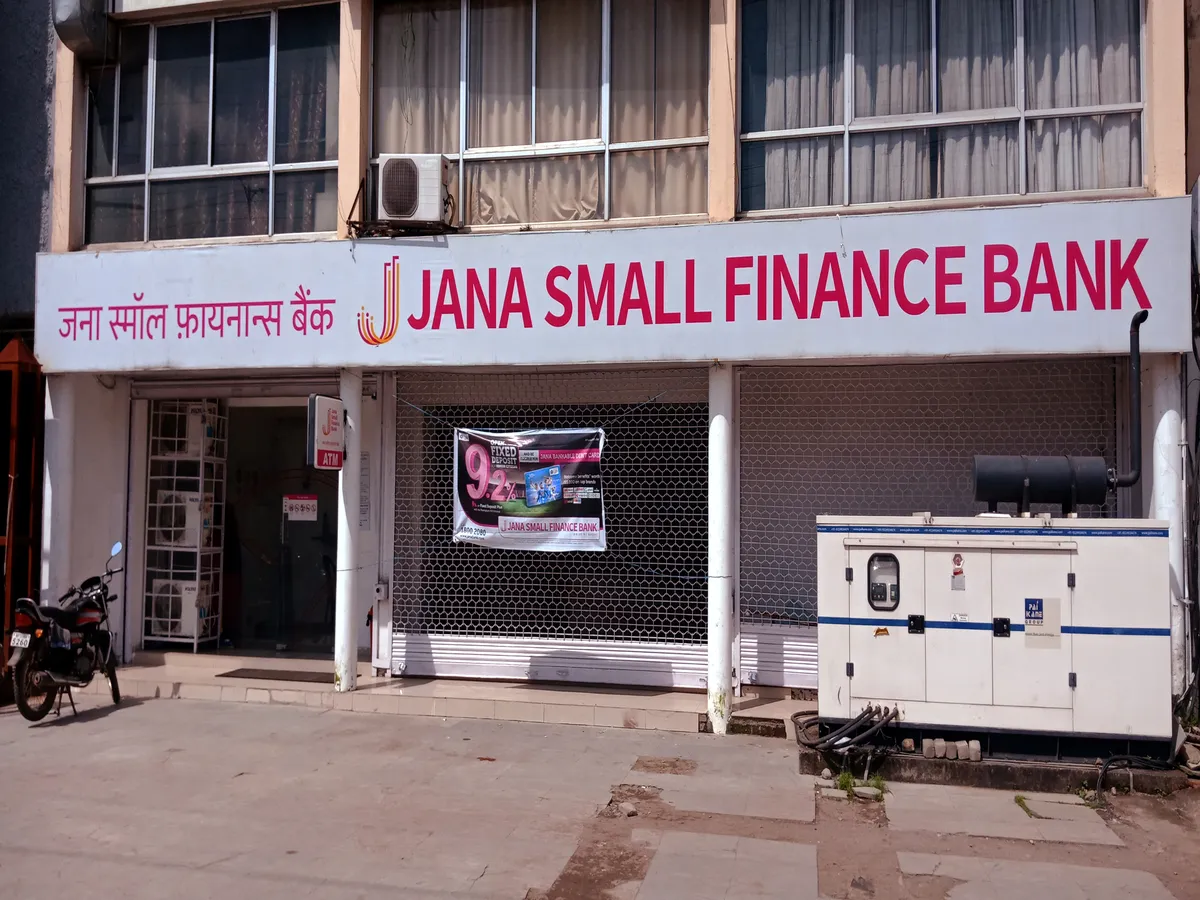 Jana Small Finance Bank Q1 net profit surges 90%. Stock climbs 4%