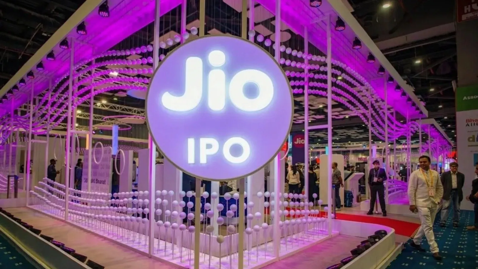 Reliance Industries currently owns 66.43% of Jio Platforms. | Image: Shutterstock