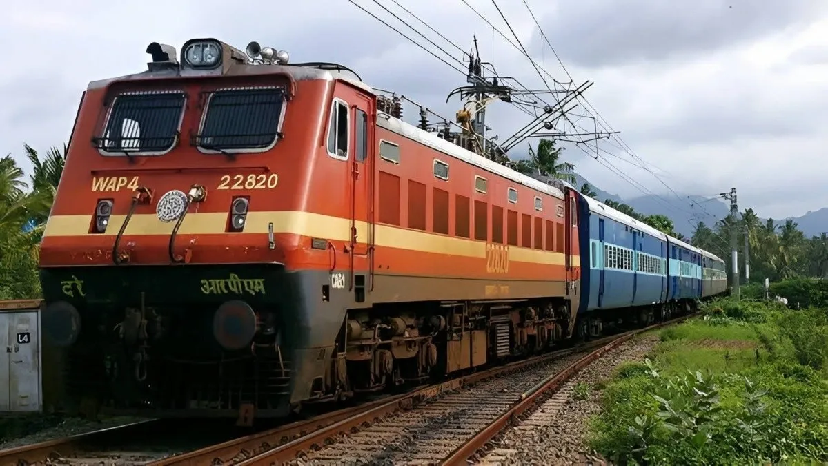 Jupiter Wagons vs Titagarh Rail Systems.webp