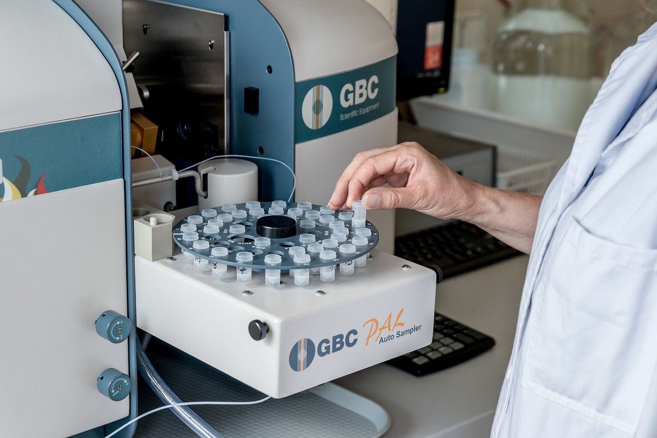 Krsnaa Diagnostics announces strategic collaboration with global radiology AI innovator; shares open in red