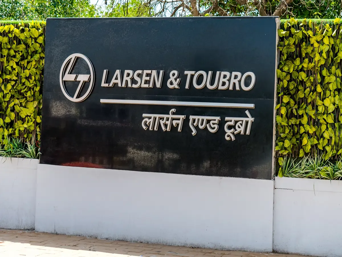 L&T shares, April 8