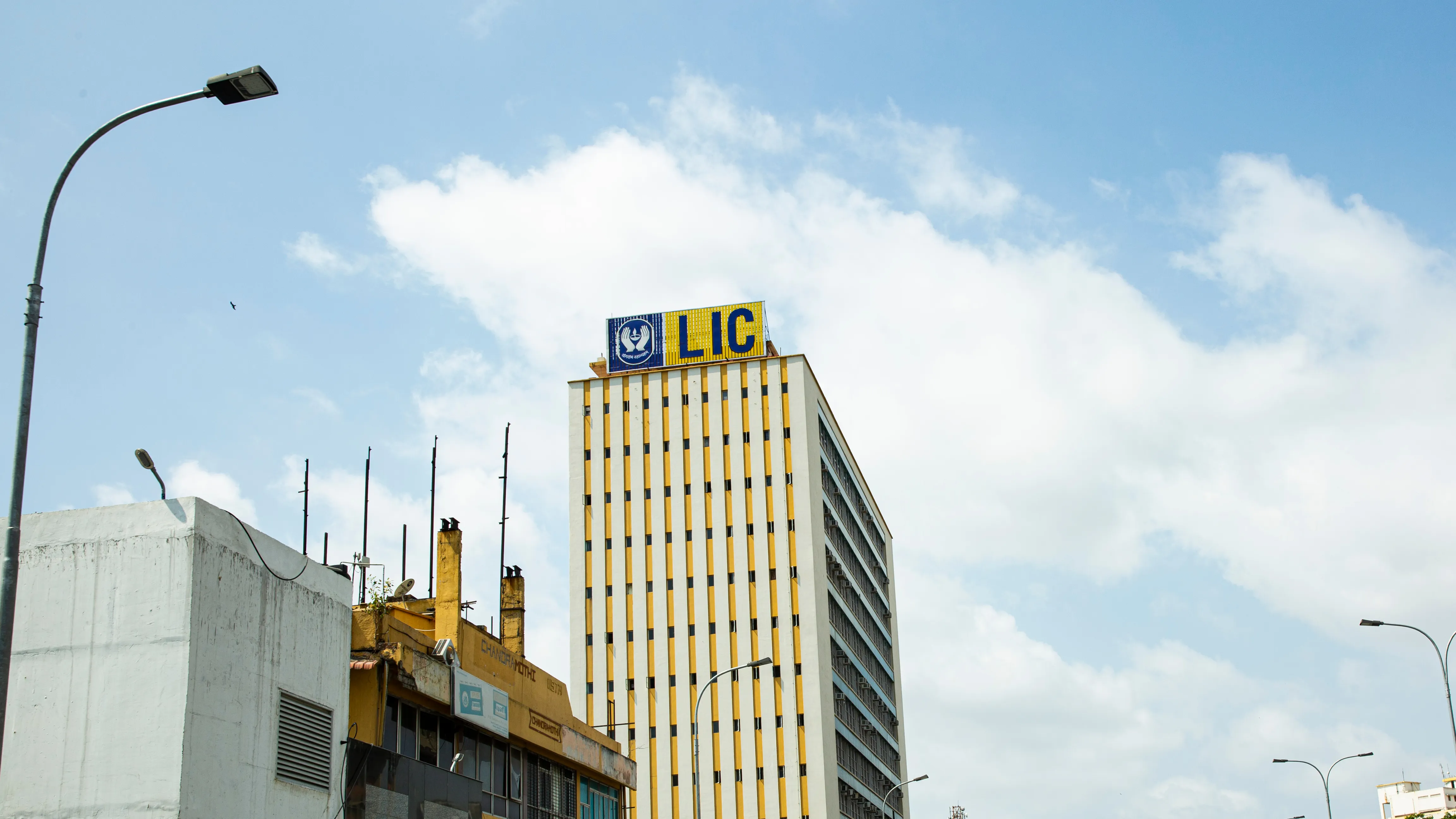 LIC Q1 results: Net profit rises 9.6% to ₹10,461 crore