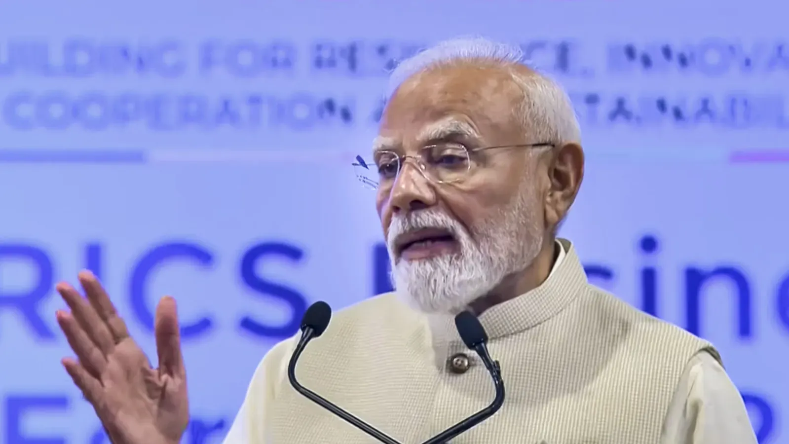 prime minister narendra Modi at BRICS business forum