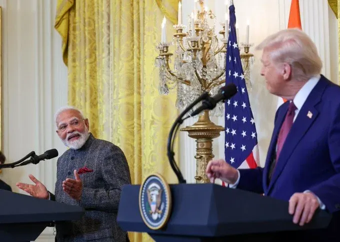 modi trump meeting.webp