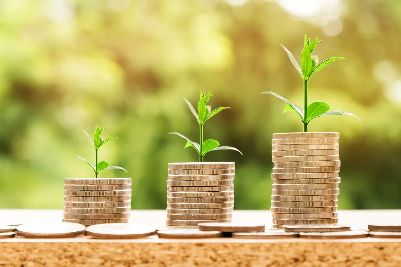 Indian startups raised a total of $30.4 billion in funding throughout 2024, a 6.5% decline from the $32.5 billion secured in 2023. | Image: Shutterstock.