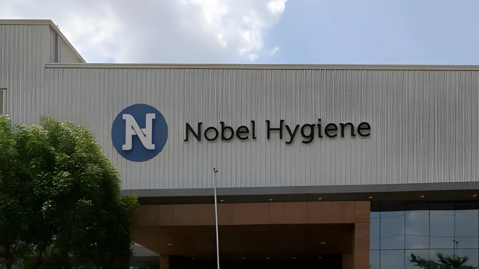 news logo