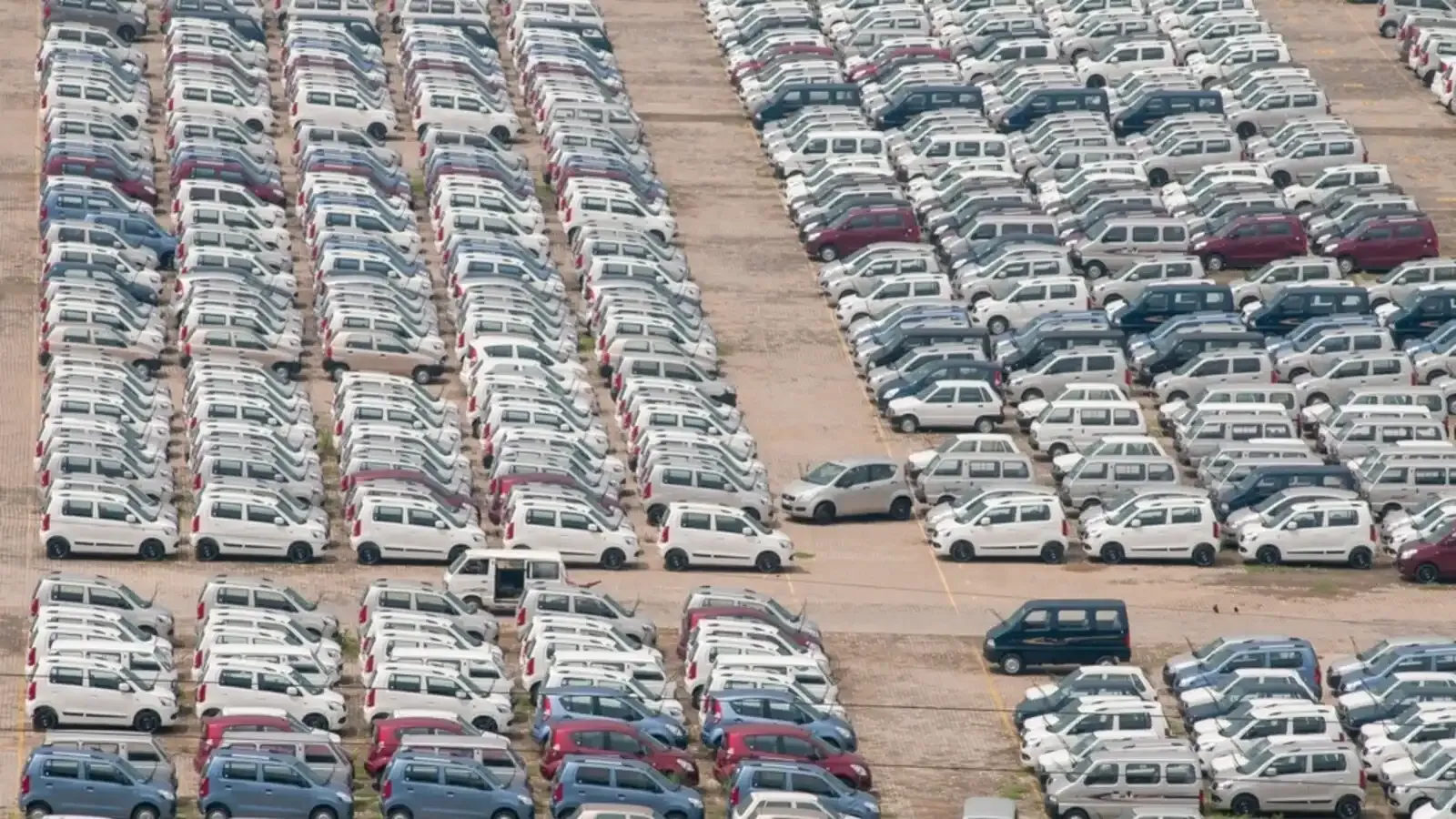 November Auto Sales 2025 Live Updates: Tata Motors PV, Maruti Suzuki, Mahindra & Mahindra, Bajaj Auto Eicher Motors TV Hero