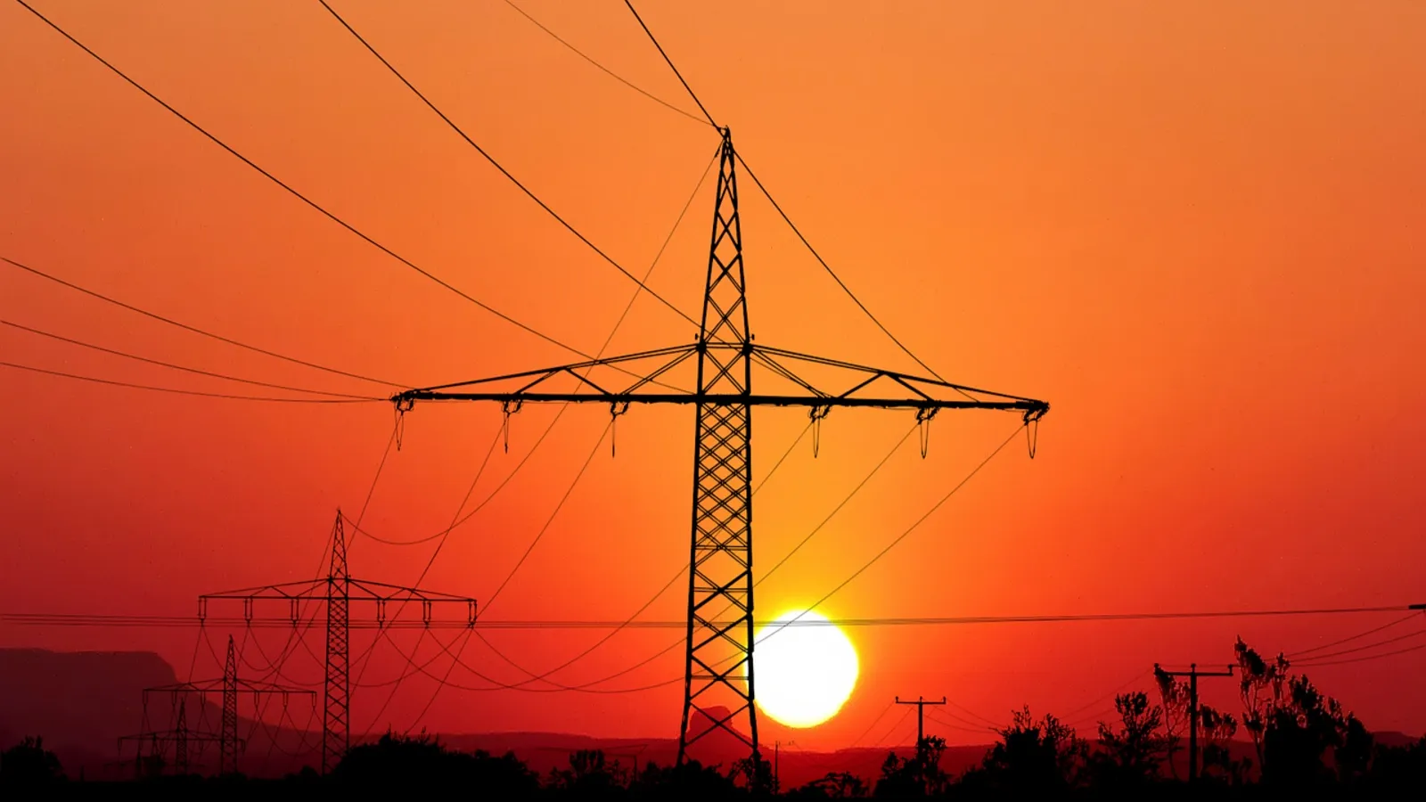 With a price band of ₹166 to ₹175 per share, a lot of Om Power Transmission consisted of 85 equity shares. | Image: Pixabay