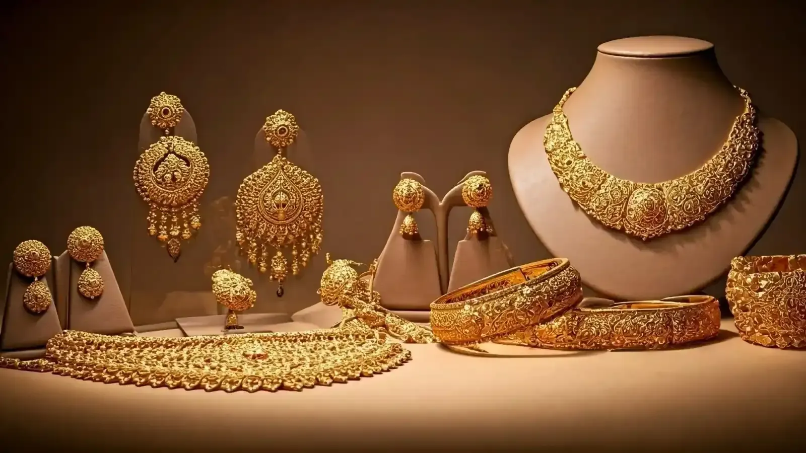 PC-Jeweller share price
