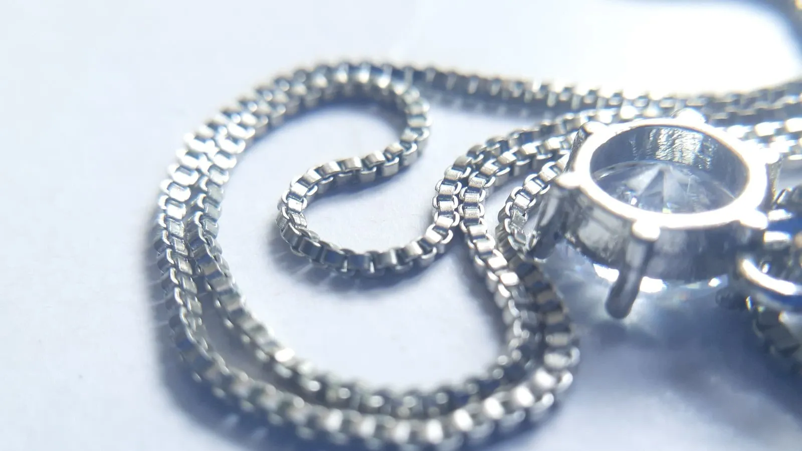 प्लैटिनम जूलरी