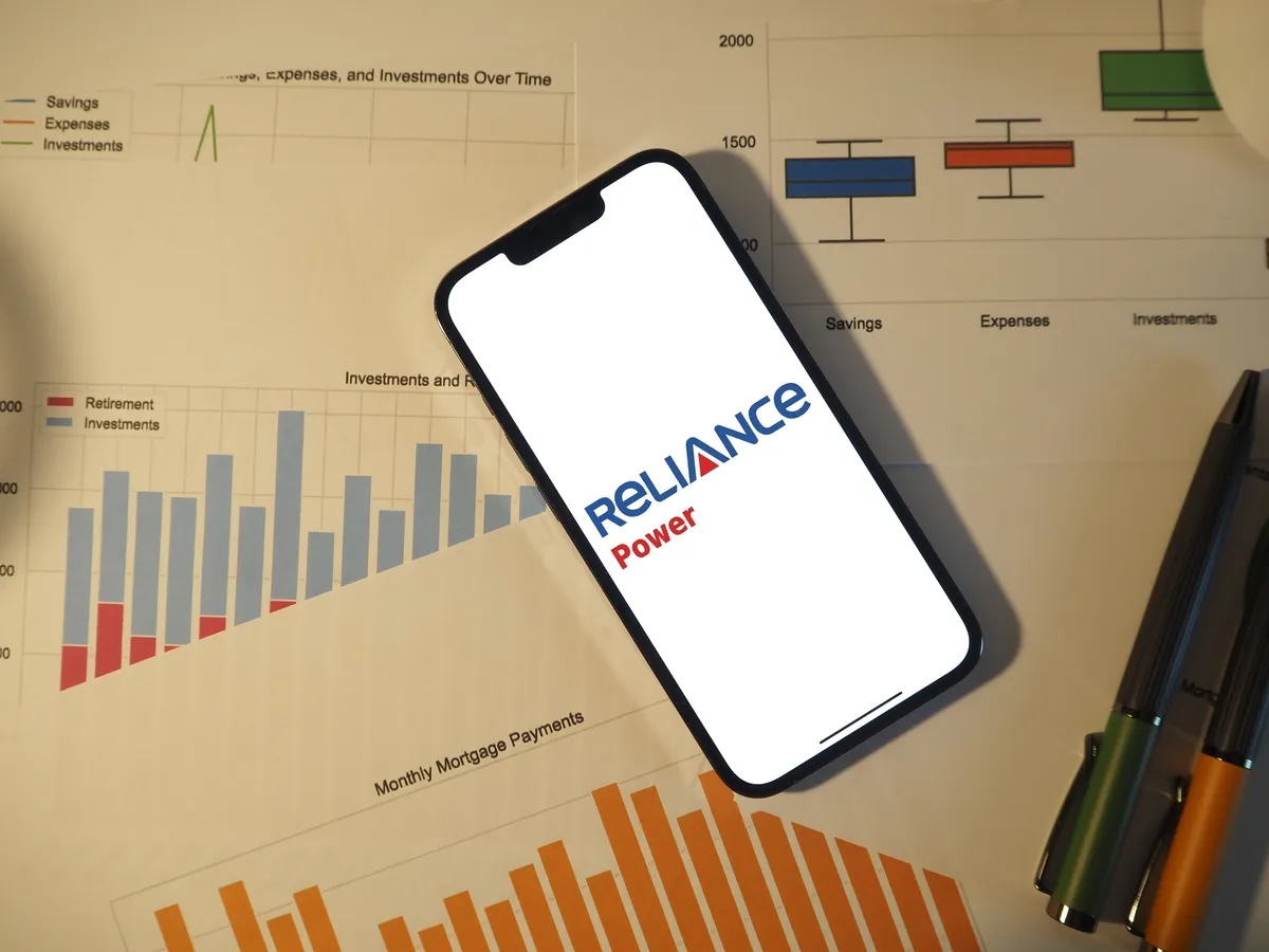 Reliance Power shares, Nov 21