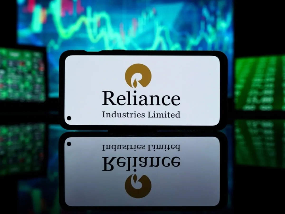 RIL share price, Jan 2026
