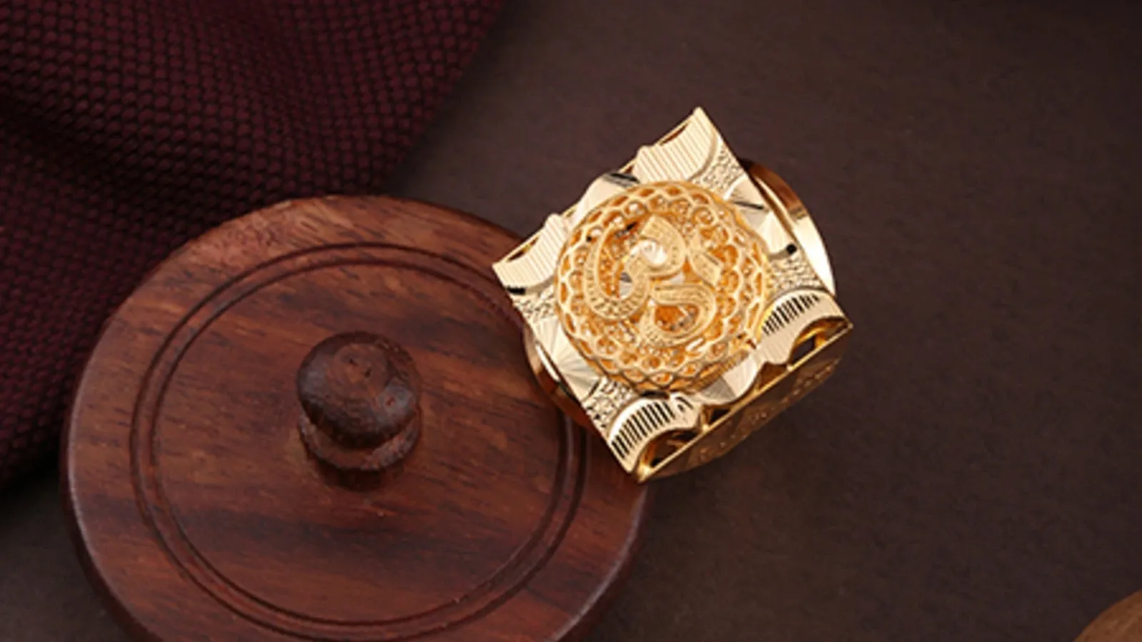 Shankesh Jewellers Ltd manufactures and provides customised handcrafted gold jewellery. | Image: shankeshjewellers.com