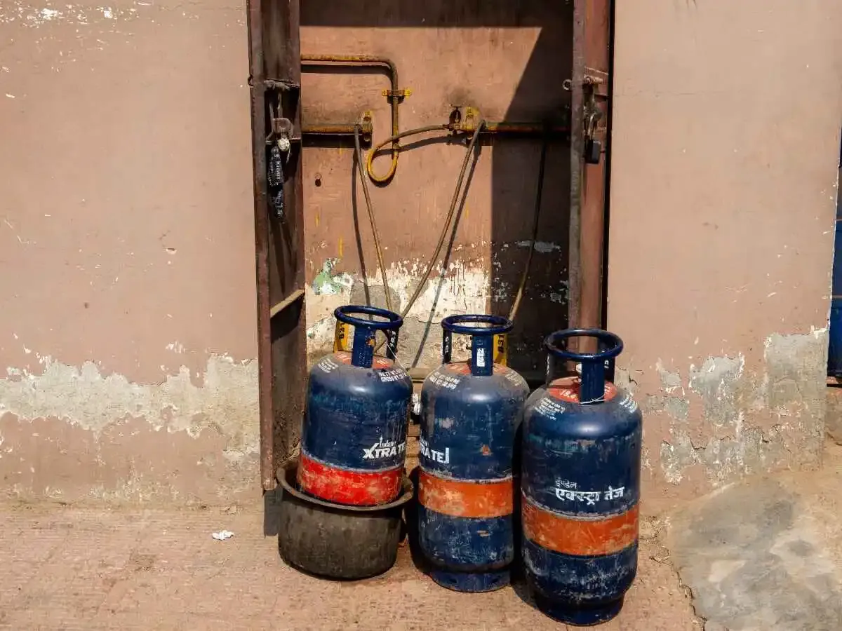 commercial LPG cylinder