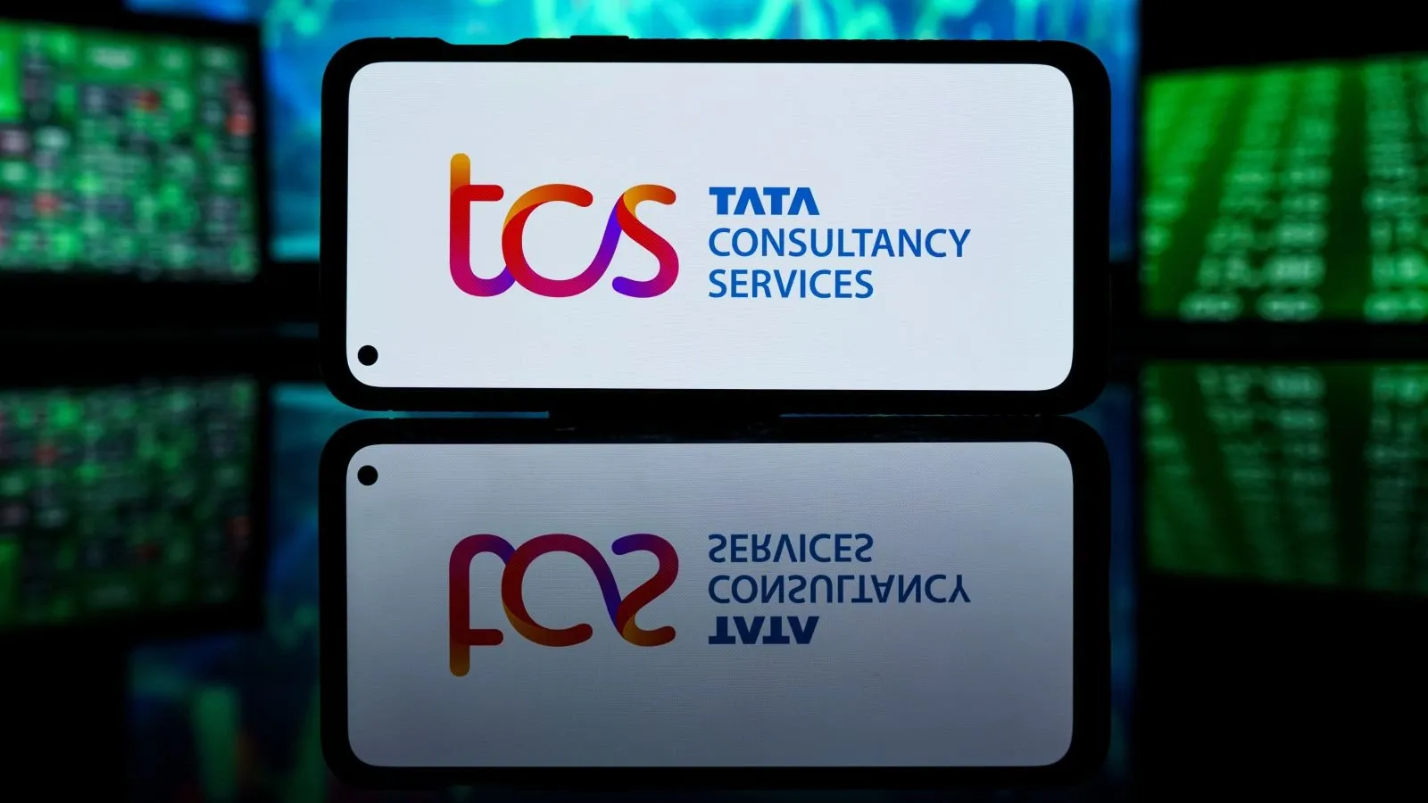 TCS शेयर