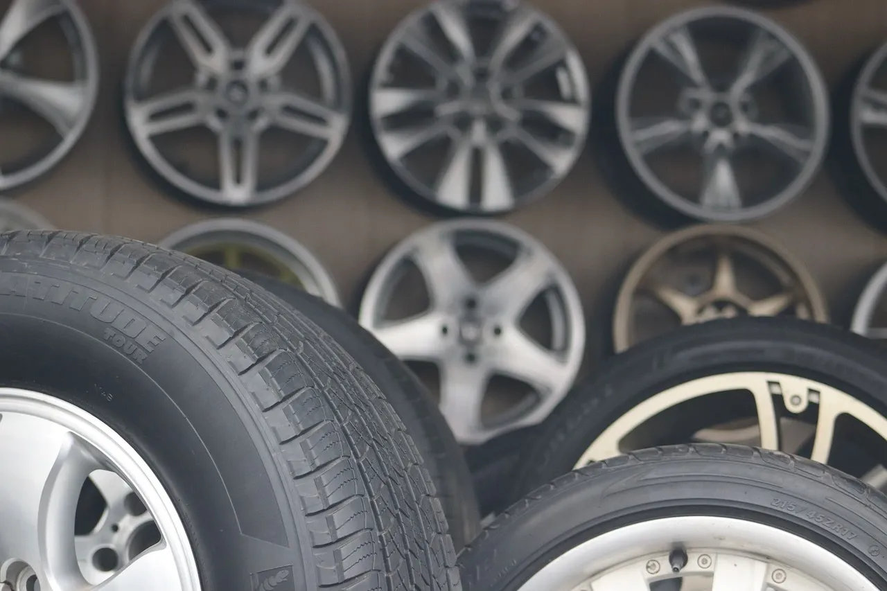 Indian tyre manufacturers are expected to grow revenue by 7-8% this fiscal.