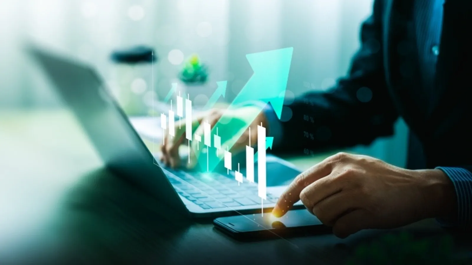 Dow Jones, S&P 500 and Nasdaq futures indicate a positive open ahead of the opening bell on Wednesday, August 5. | Photo: Shutterstock