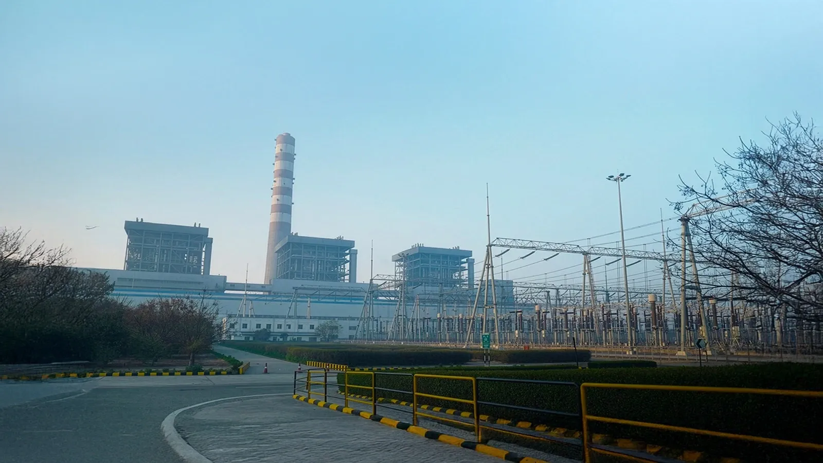 Vedanta Power shares, June 3, 2026