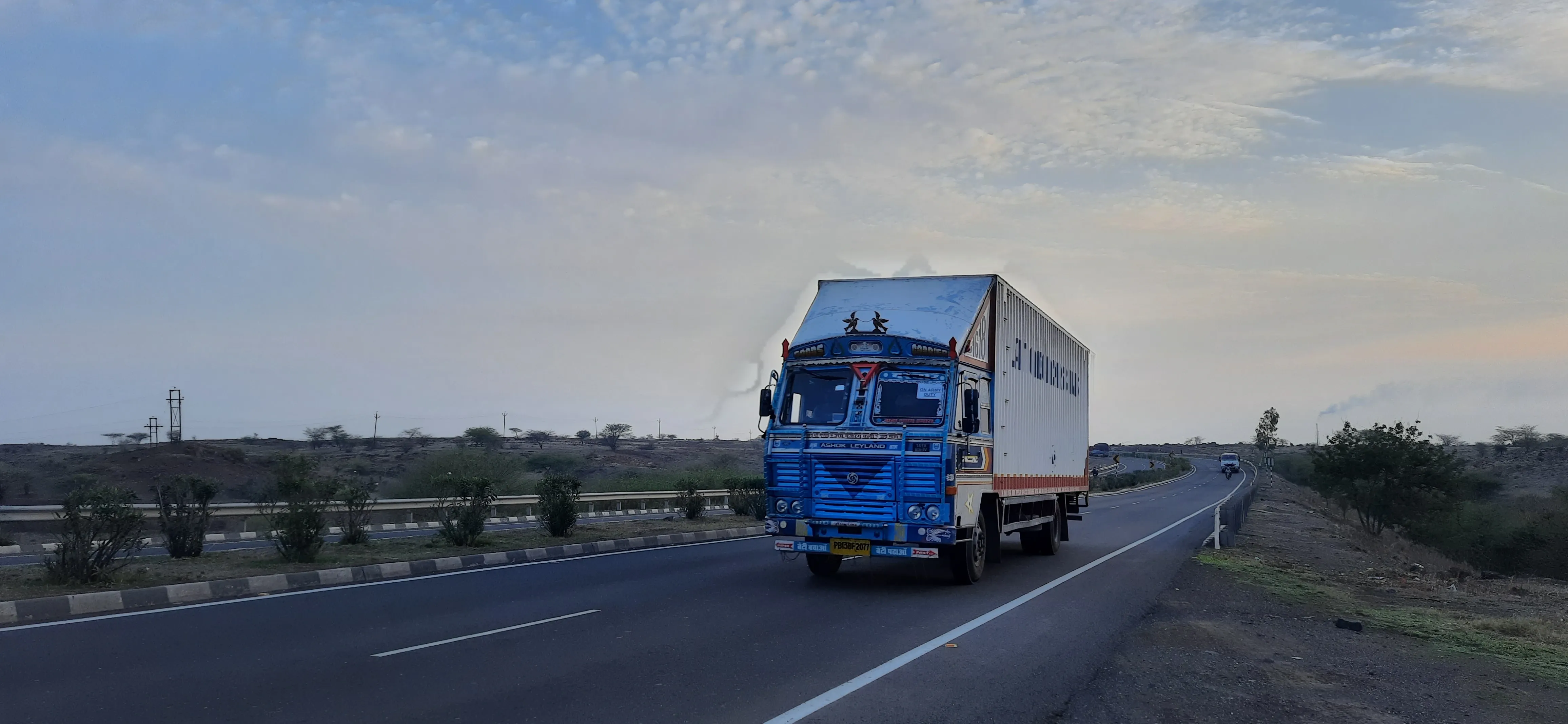 ट्रक ऑपरेटर्स के लिए भारत में सबसे बड़ा डिजिटल प्लेटफॉर्म देती है कंपनी