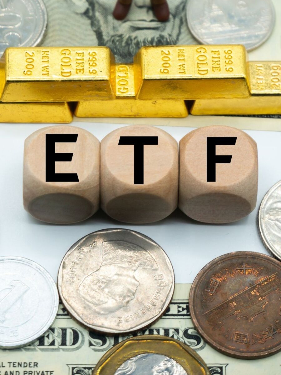 गोल्ड ETF में करना है इन्वेस्ट तो ये हैं ऑप्शन्स