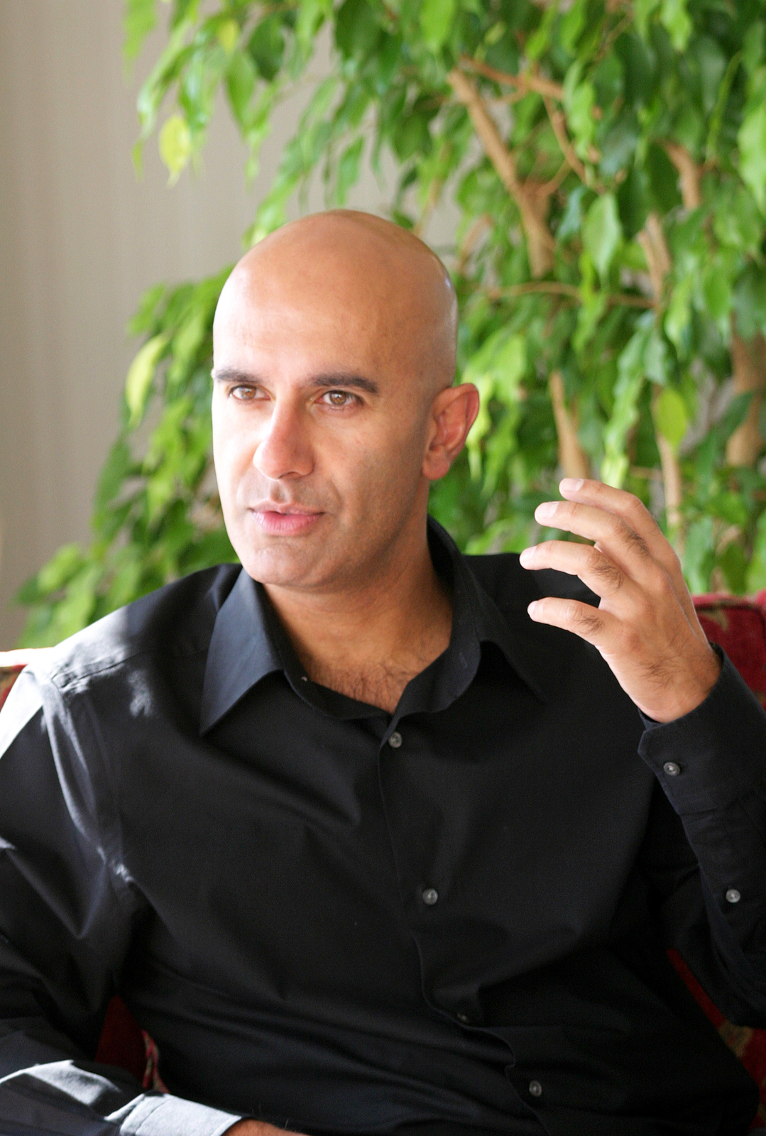 5 AM Club, Robin Sharma, The 5 AM Club book, 5 AM Club lessons, morning routine book, 5 AM Club summary, Robin Sharma book, 5 AM Club review, benefits of waking up early, morning routine for success, 5 AM routine, Robin Sharma morning routine, life-changing books, personal development books, 5 AM Club explained, how to wake up early, success habits from 5 AM Club, 5 AM Club motivation, early morning productivity, 5 AM Club quotes, self help books, millionaire morning routine, how to build morning routine, why wake up at 5 am, 5 AM Club book insights, best self help books, 5 AM Club habits, change your life morning routine, 5 AM Club key takeaways, wake up early success